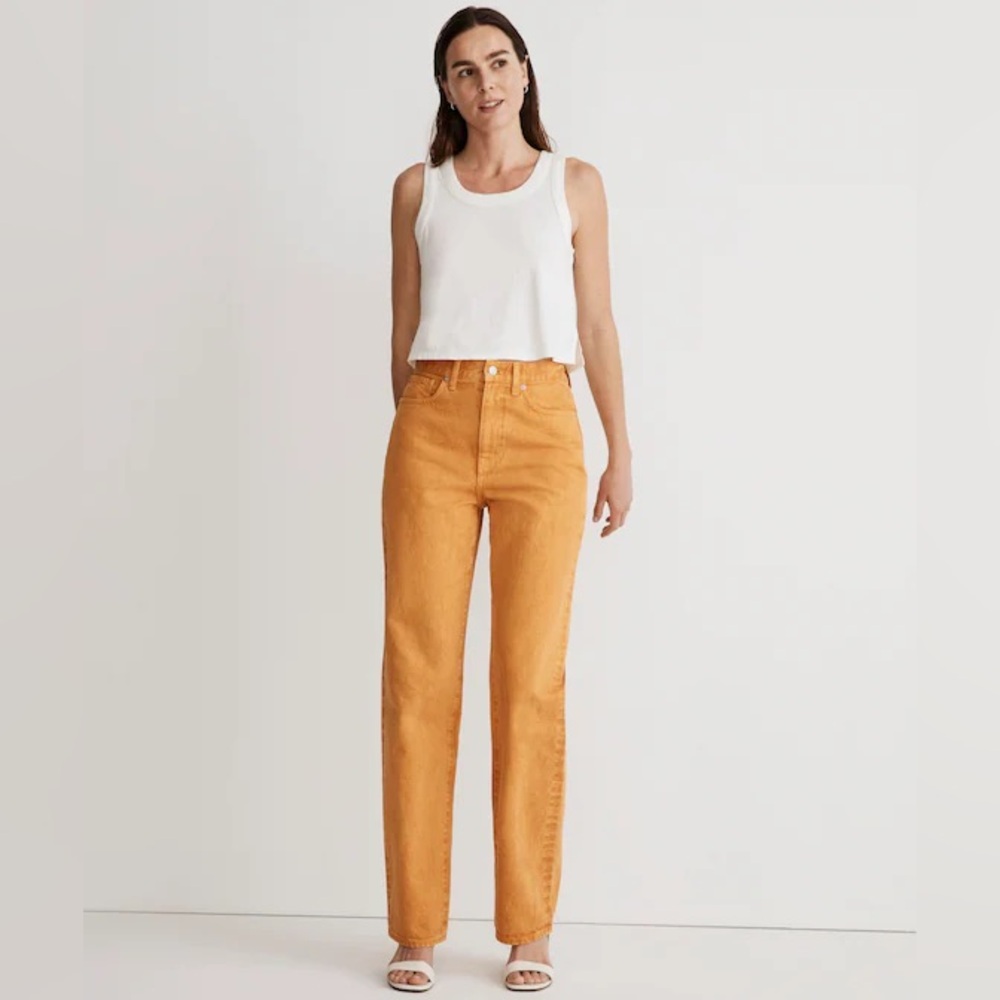 Madewell Baggy Straight Jeans: Garment-Dyed Edition Size 23 in Ochre Fresco